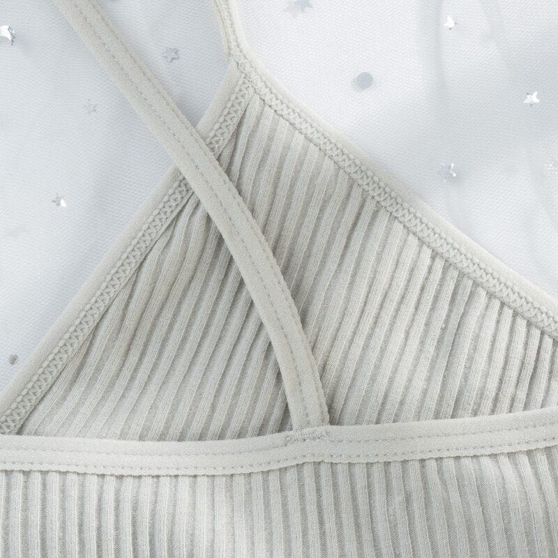 Materiałowy biustonosz prążkowany