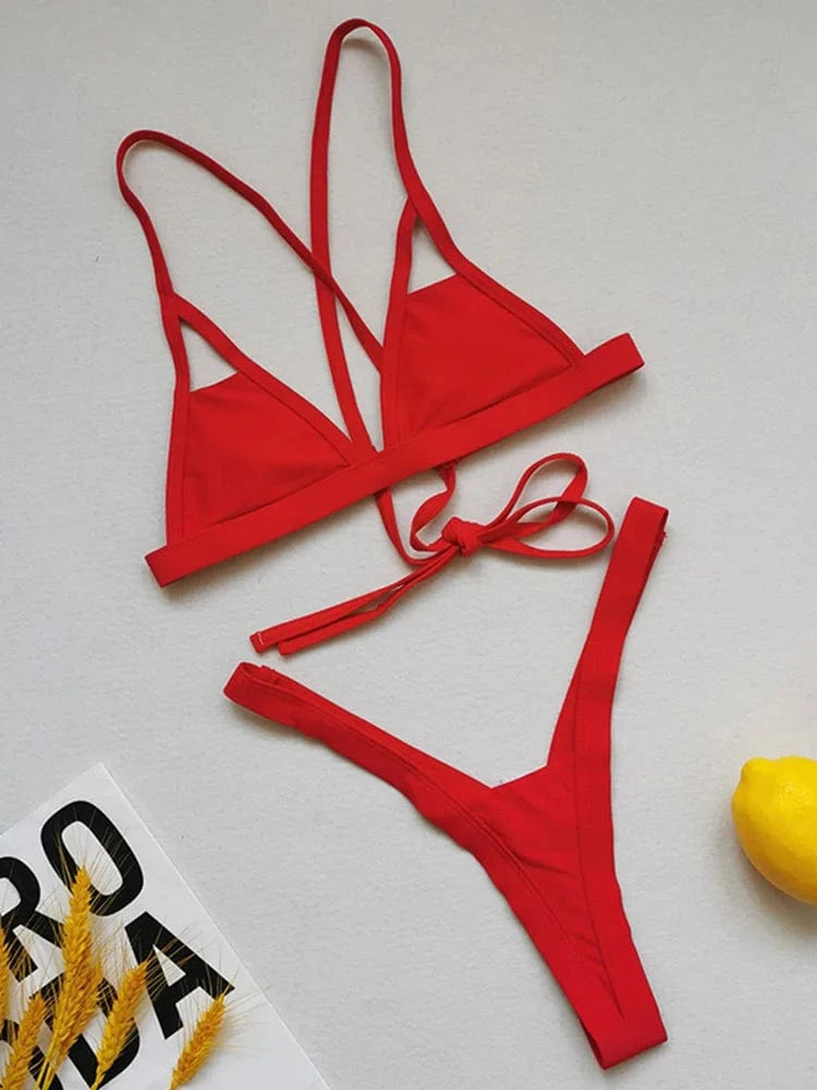 Wycięte bikini z wiązaniem na plecach
